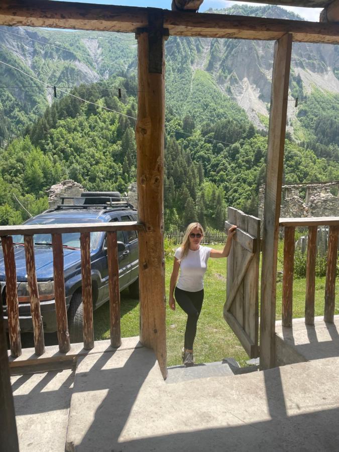 Tamazi Guest House Adishi Bagian luar foto
